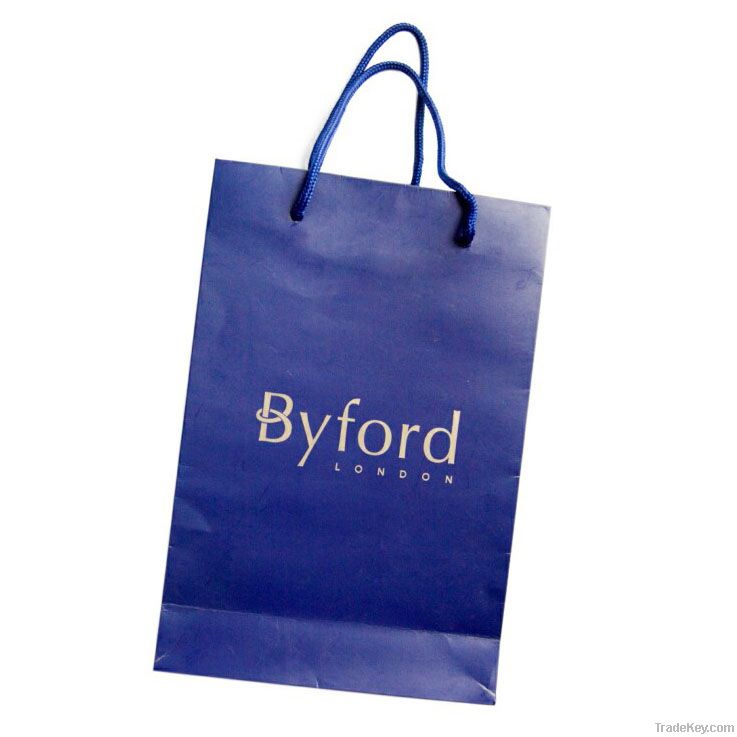 simple paper shopping , promotional bag in kraft , white cardboard