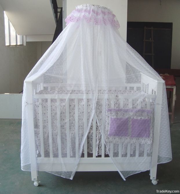 baby wooden bed