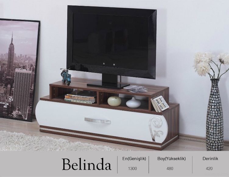 Belinda Tv Table