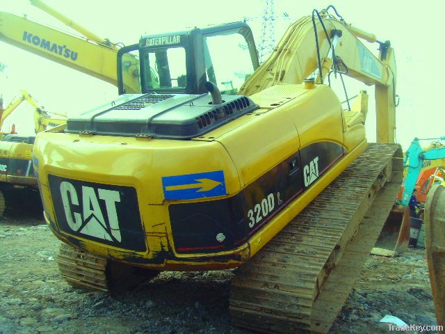 used CAT 320D excavator