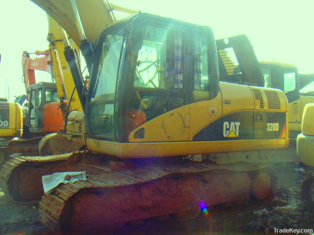 used CAT 320D excavator