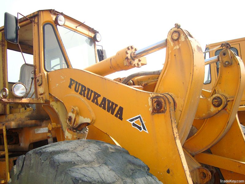 Used wheel loader Furukawa 230