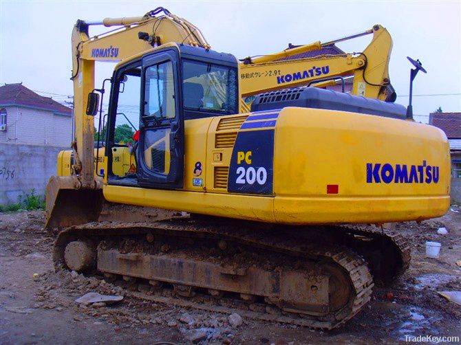 used komatsu PC200-8 excavator