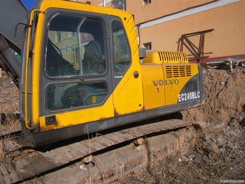 used Volvo EC240BLC excavator