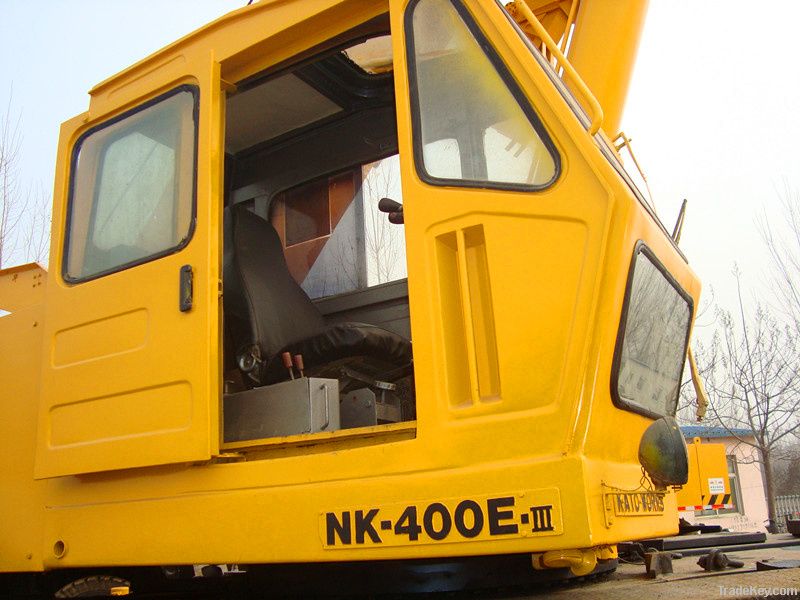 Sell Used KATO NK-400E Truck Crane