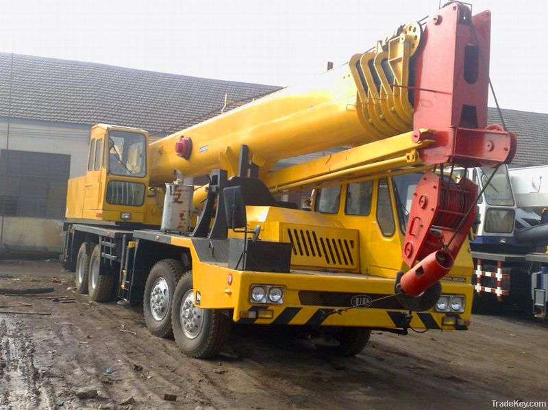 Used KATO NK-500E-V Truck Crane