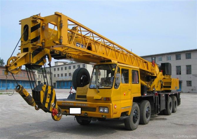 Used TADANO TG500E Truck Crane