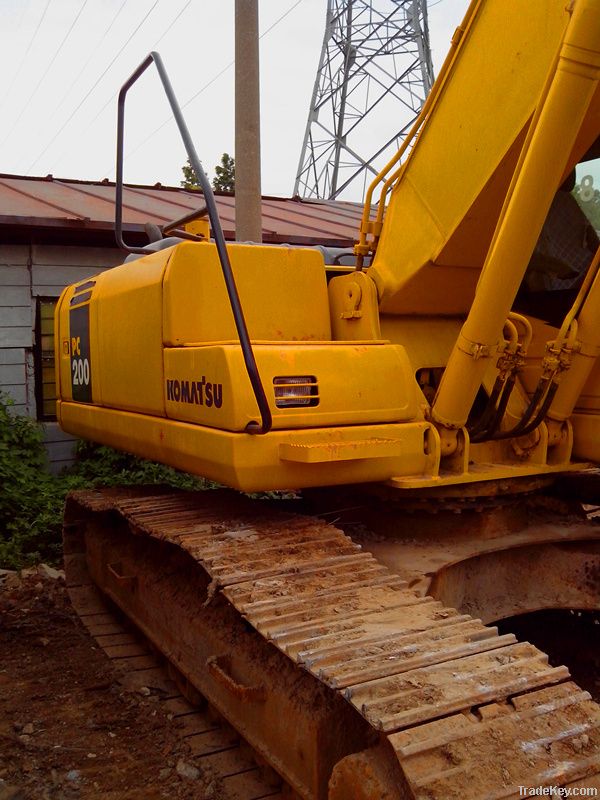 Used Komatsu Excavator (PC200-7)