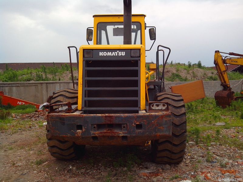 Used KOMATSU Wheel loader (WA380-3)