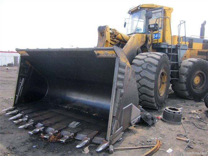 Used KOMATSU WA600-3 Wheel loader