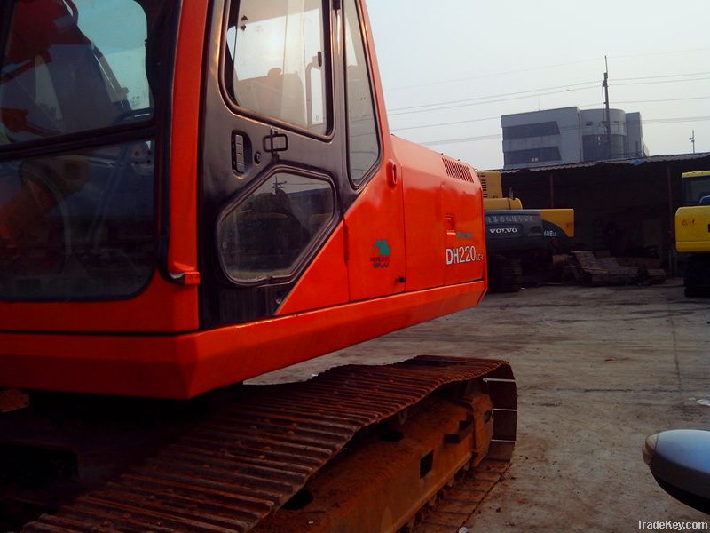 Used Daewoo DH220LC-V Excavator