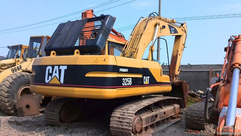 Used CAT 325B Excavator