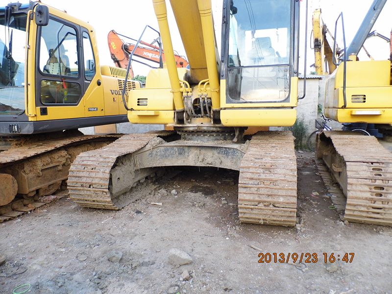 Used KOMATSU PC200-8 Excavator for sale