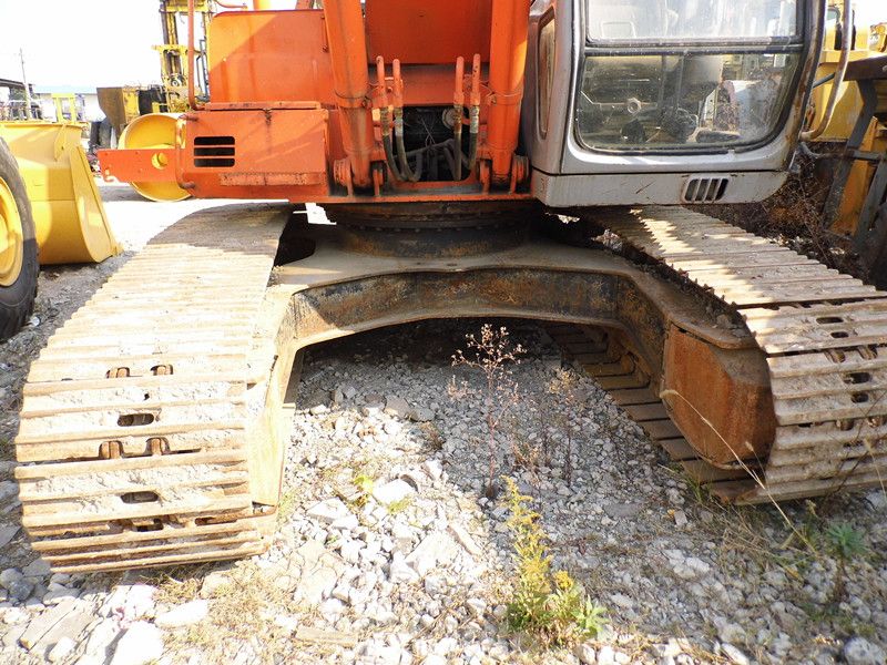 Used HITACHI EX200-2 Crawler excavator for sale