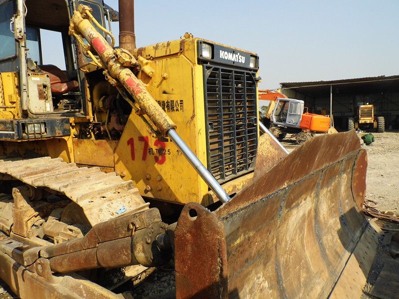 Used KOMATSU D85A-21 Bulldozer for sale