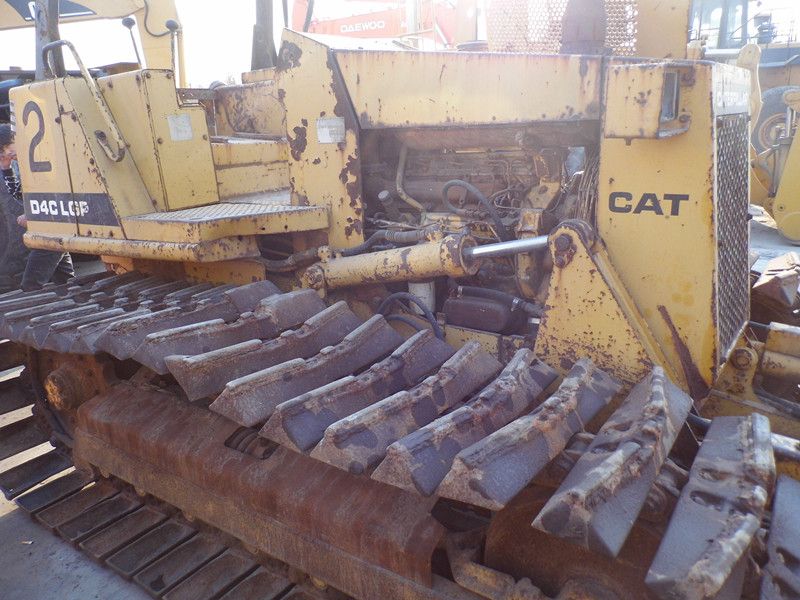 Sell Used CAT D4C Bulldozer for sale