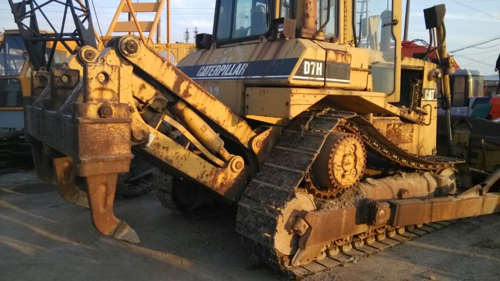 Used CAT D7H Bulldozer sale original japan CATERPILLAR BULLDOZER D7H