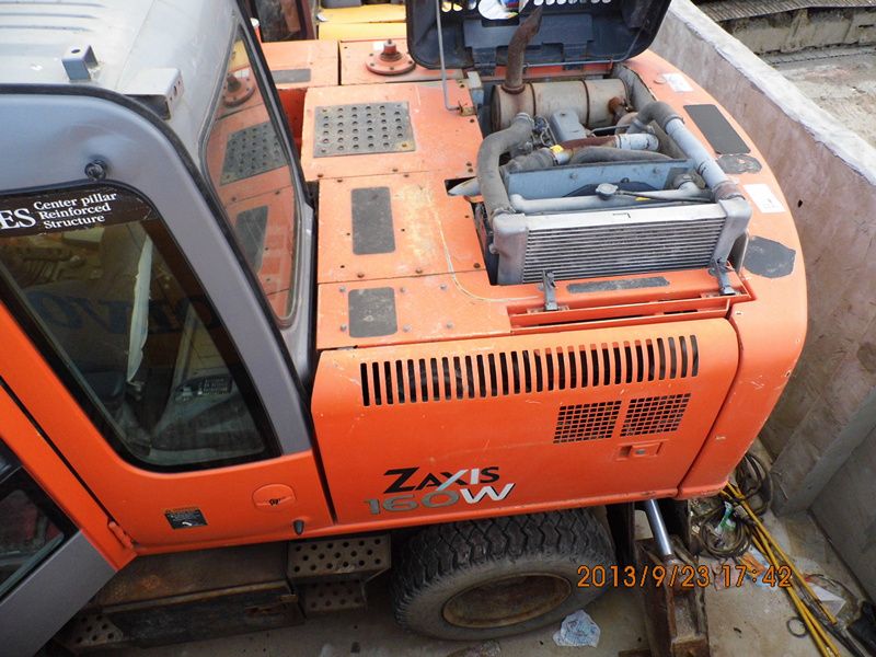 Used HITACHI ZX160W Wheel Excavator,original japan Used HITACHI Wheel  Excavator ZX160W