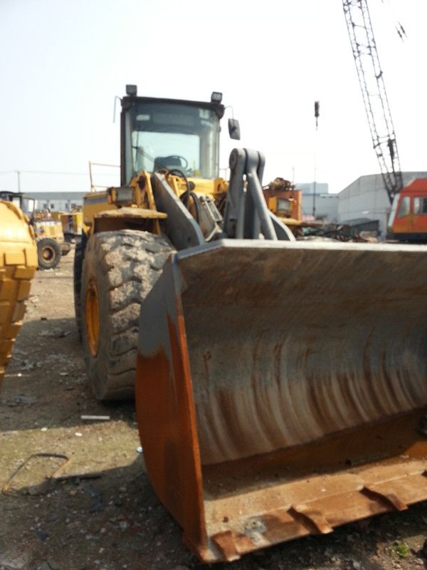 Used VOLVO L180 Wheel loader for sale Made in sweden Volvo L180 wheel loader