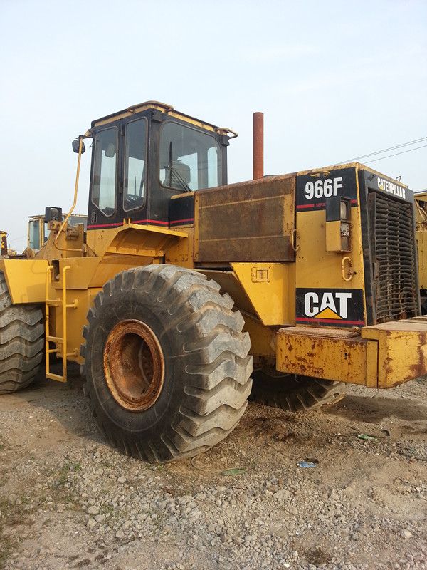 Used CAT 966F Wheel loader for sale  Made in japan