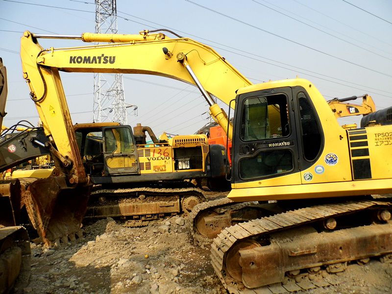 Used KOMATSU PC350-6 Excavator for sale original japan in china