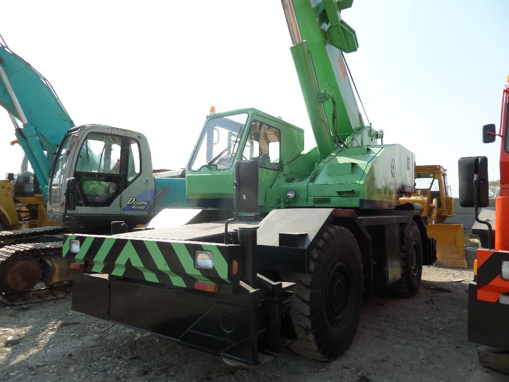 Used KOBELCO RK-250 Rough Terrain Crane for sale in japan