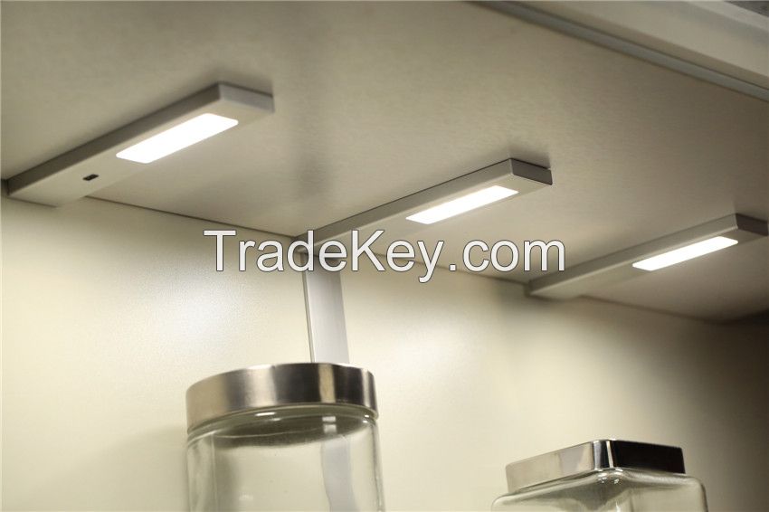 LED under cabinet light