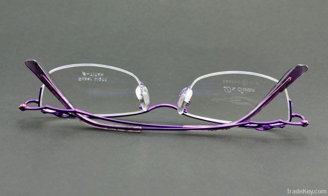 Eyewear frame