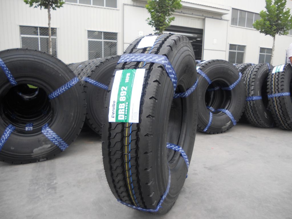 1200R20 1200R24 315  385  295  Truck Bus Tire Tyre OTR