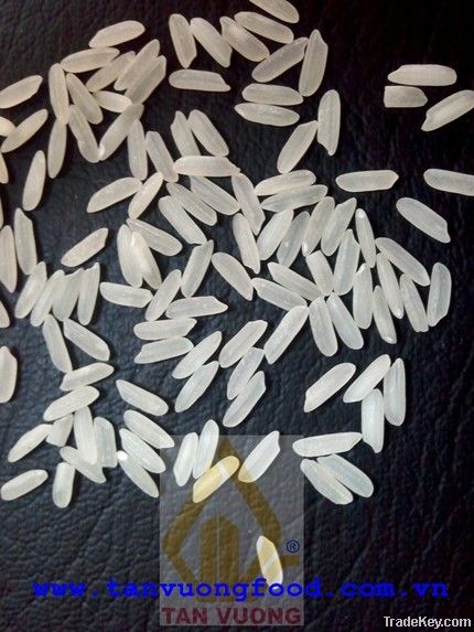 Vietnamese long grain white rice 25% broken