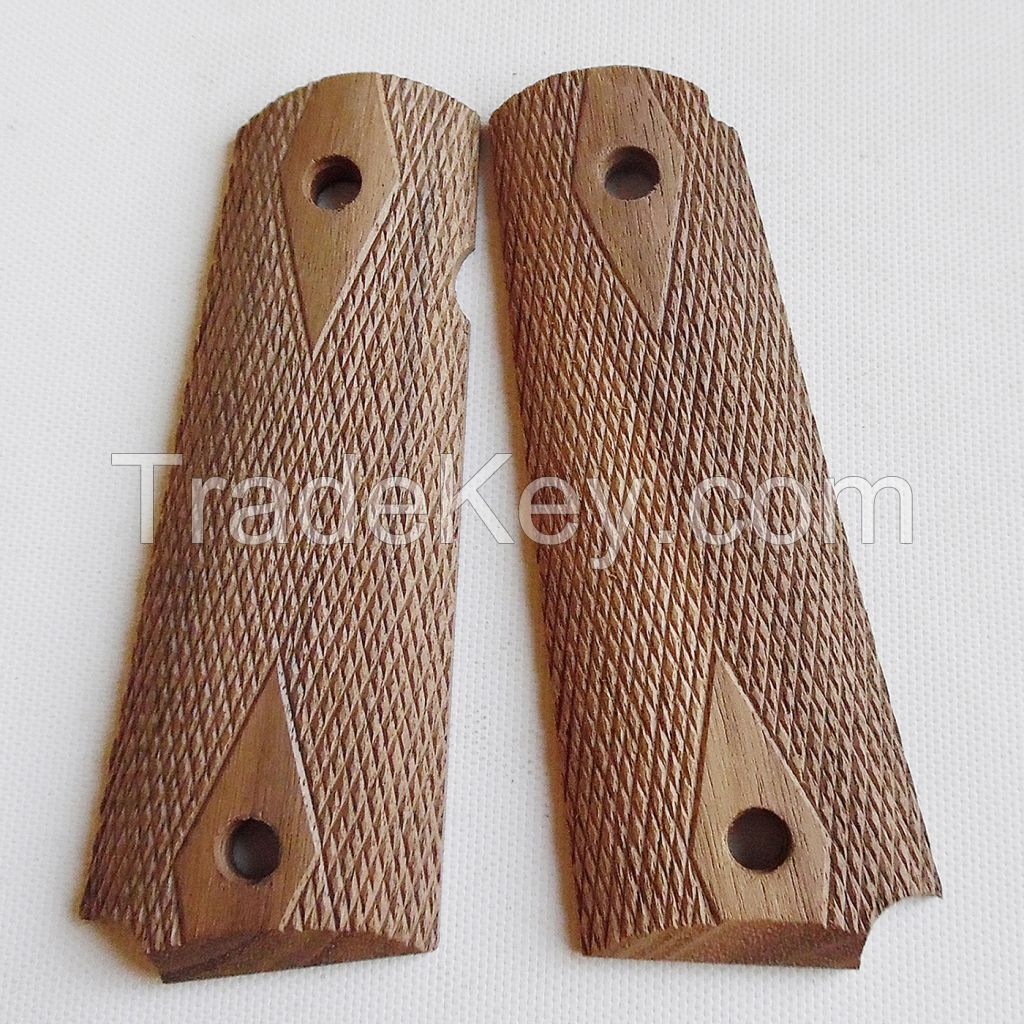 colt 1911 walnut wood grips 012-1N