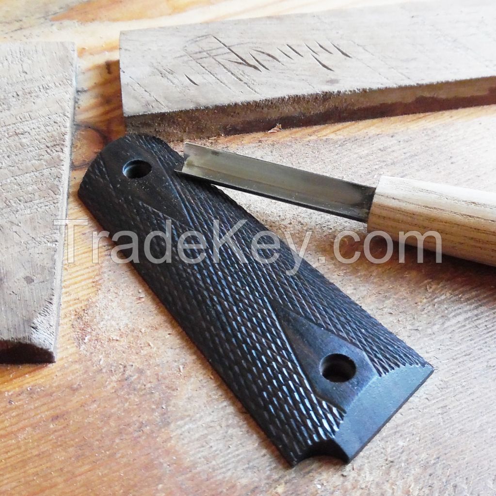 colt 1911 ebony wood grips 002-1