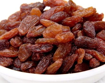 high quality tulufan raisins  red raisins  rande raisins