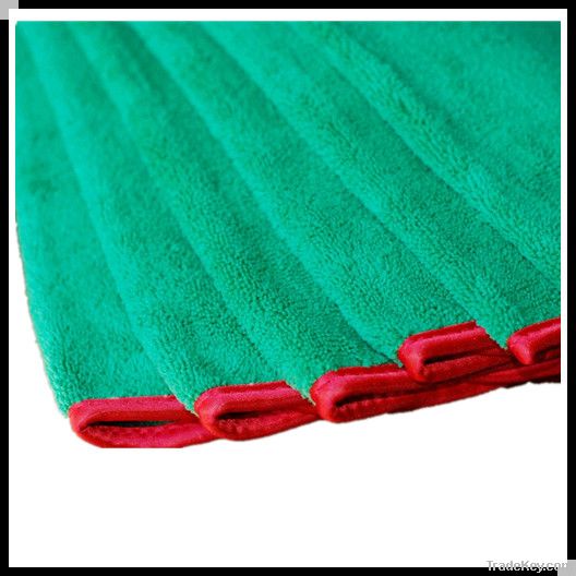 Microfiber cleaning towels for home and cars