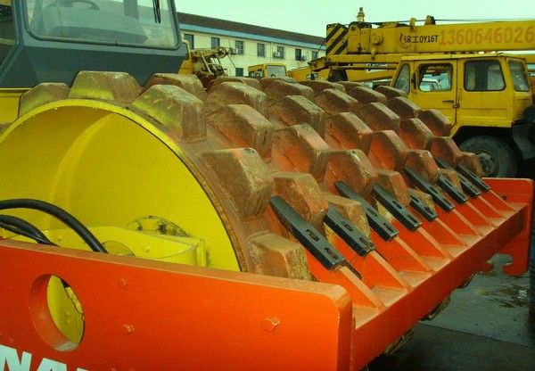 Used DYNAPAC CA251 ROAD ROLLER