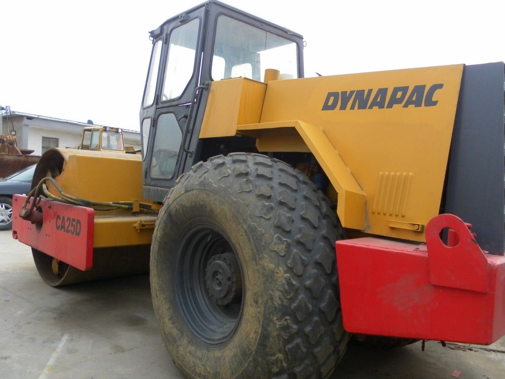 Used DYNAPAC CA25 ROAD ROLLER