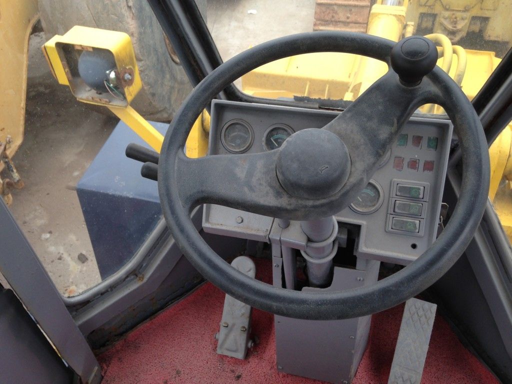 Used Komatsu Loader 