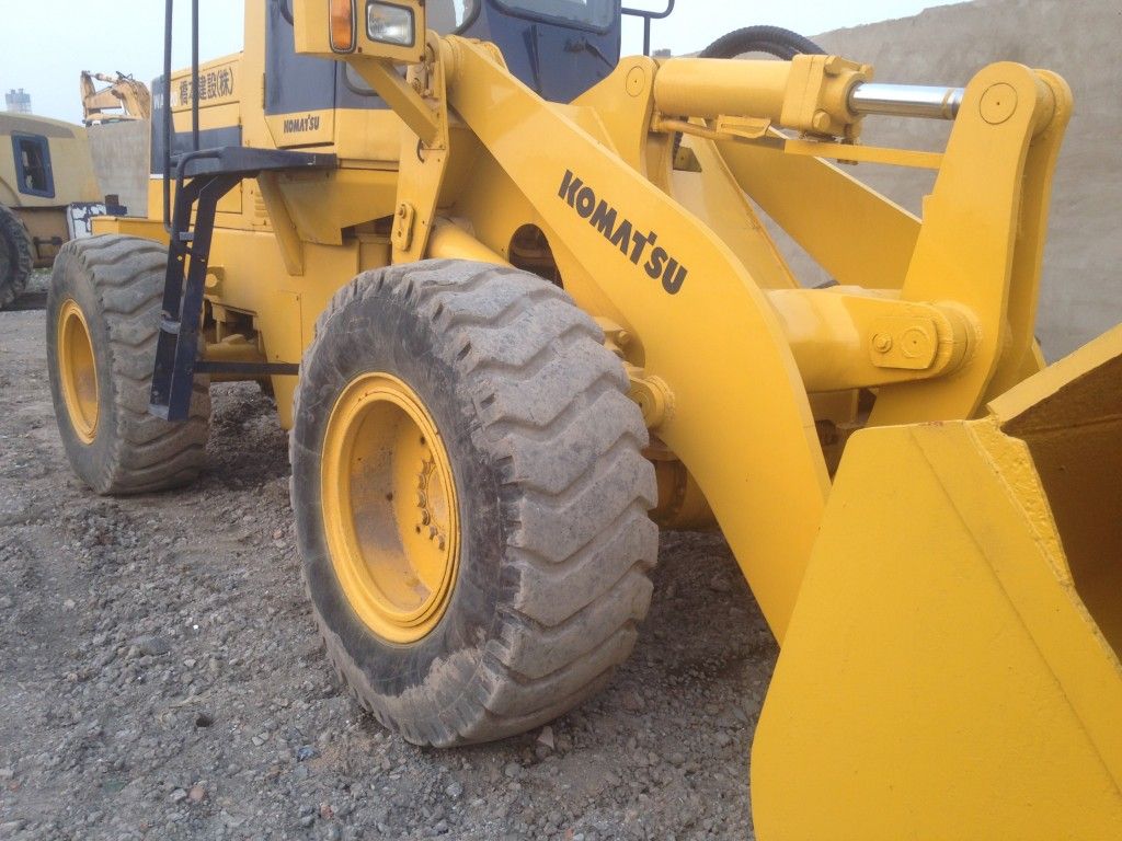 Used Komatsu WA320 Wheel Loader