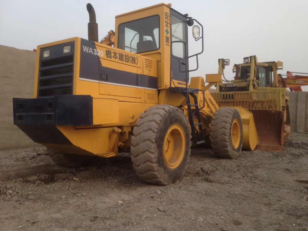 Used Komatsu WA320 Wheel Loader