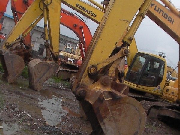 Used PC200-8 Excavator 