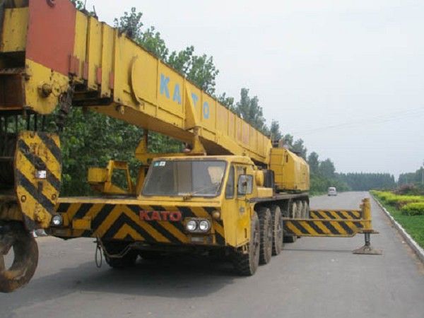 Used KATO NK800E Truck Crane