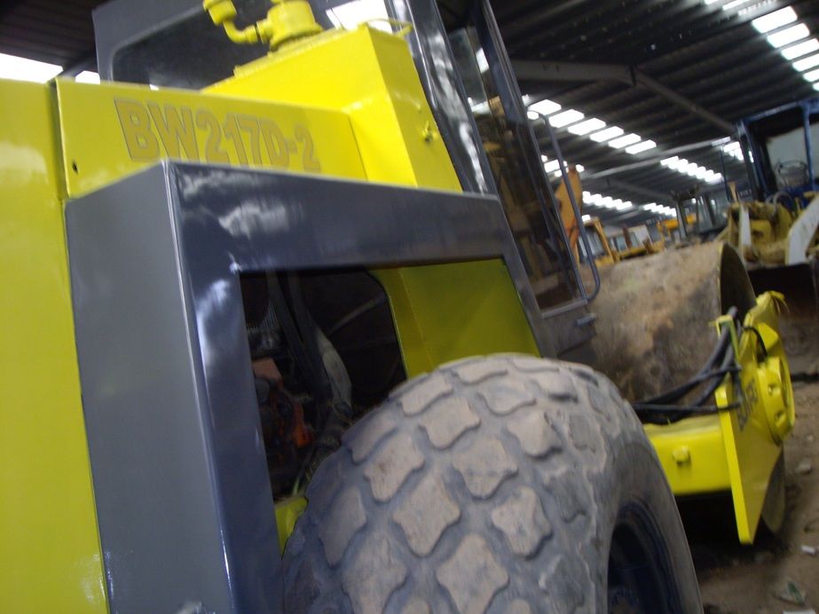 Used BOMAG BW217 Road Roller