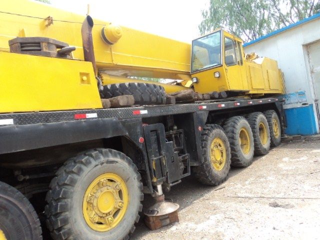 Used Liebherr 120 ton Truck Crane