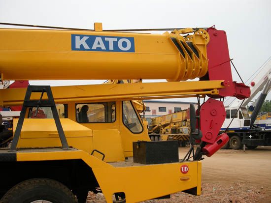 Used KATO NK550E Truck Crane