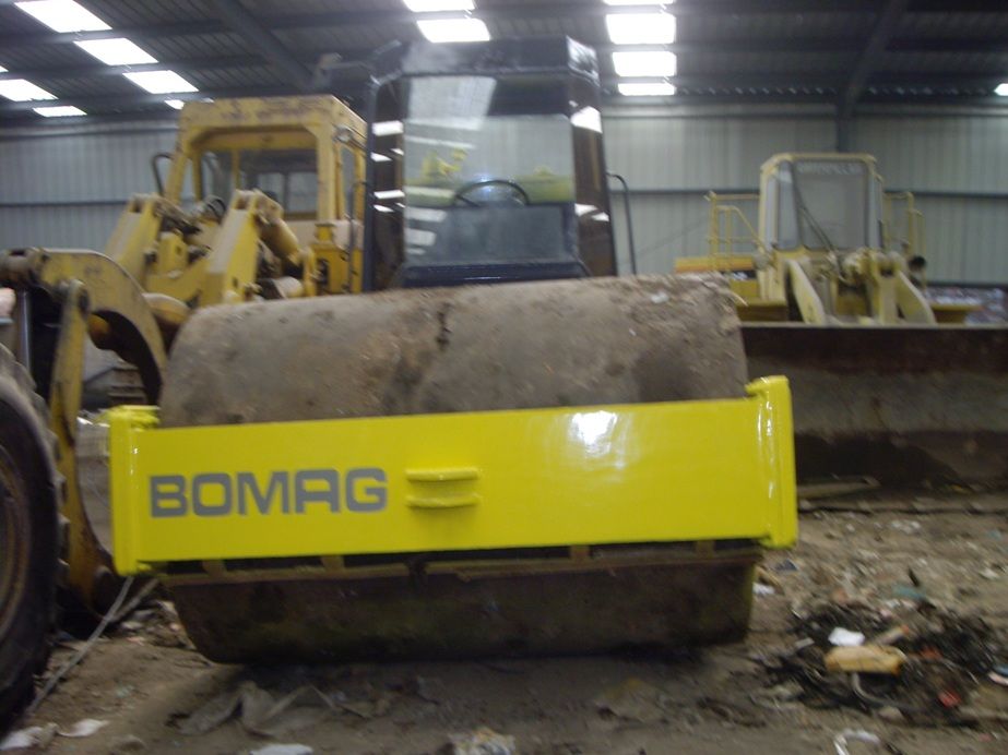 Used BOMAG BW217 Road Roller