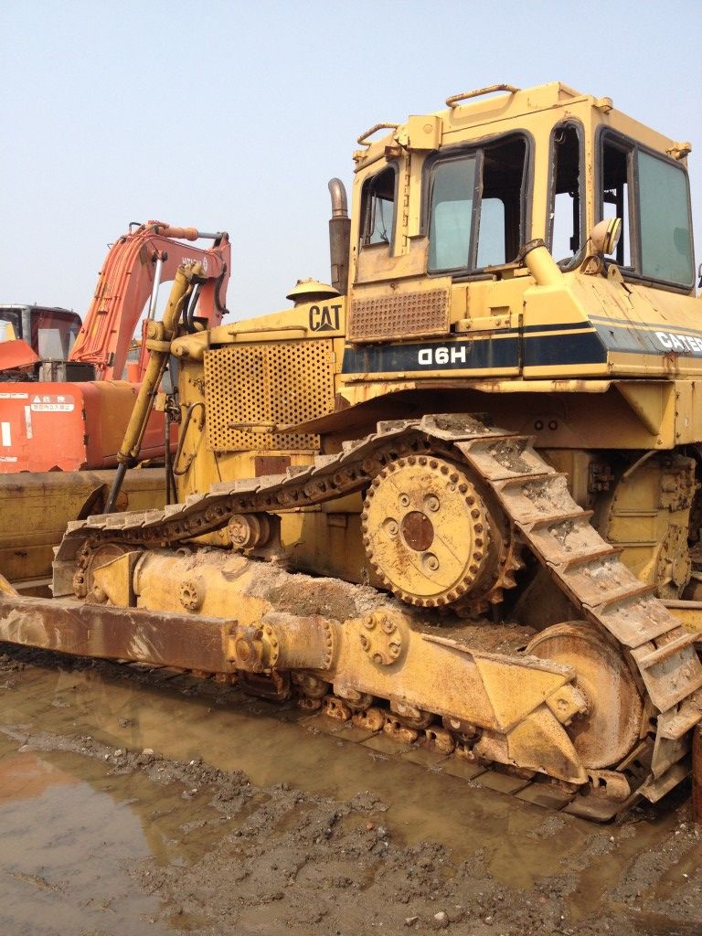 Used CAT D6H Bulldozer