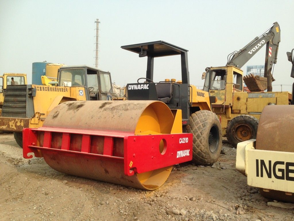 Used Dynapac CA251D Road Roller