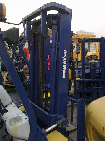 Used Komatsu 2.5 ton Forklift,Komatsu FD25 Diesel Forklift for Sale