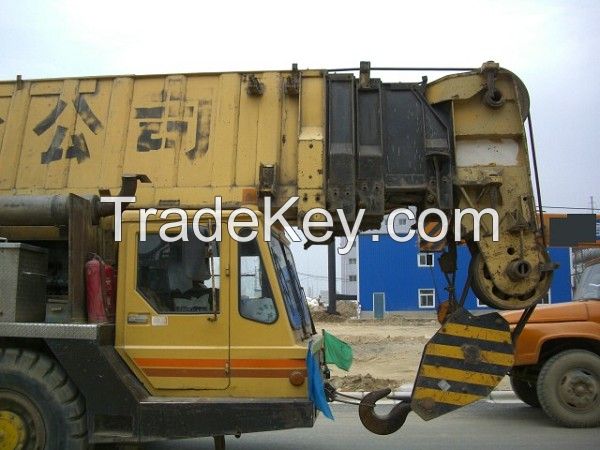 Sell Used Grove Truck Crane GMK6300