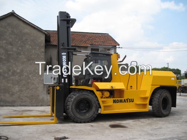 Used Komatsu Forklift FD300-7